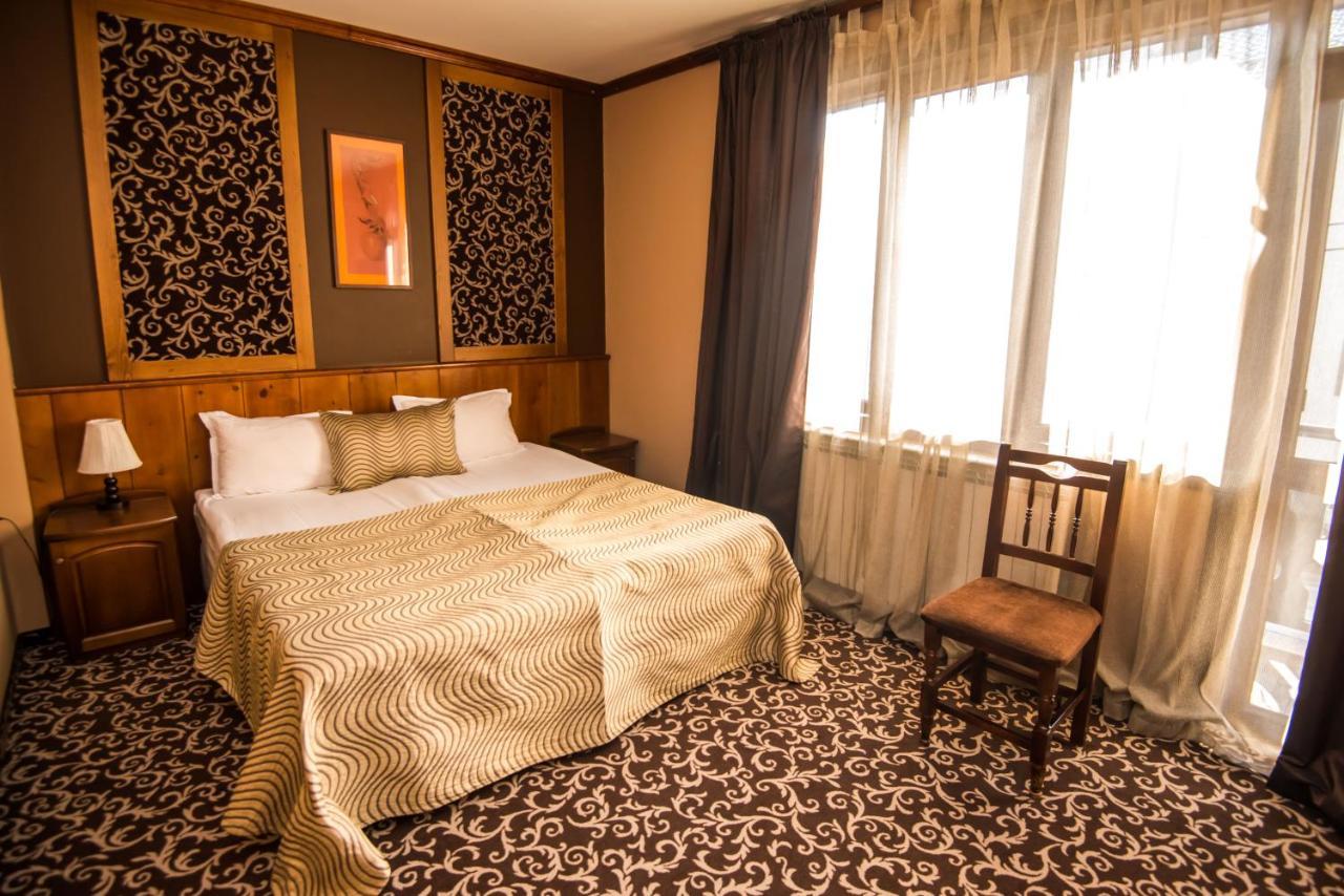 Elida Family Hotel Bansko Bagian luar foto